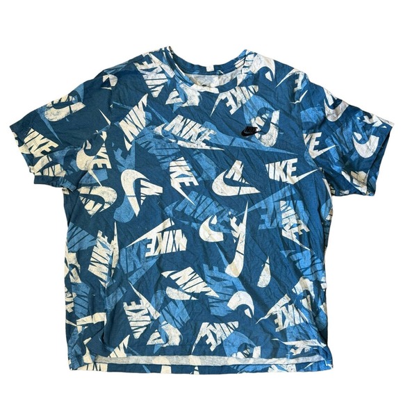 Nike Other - Nike Swoosh Print T-Shirt